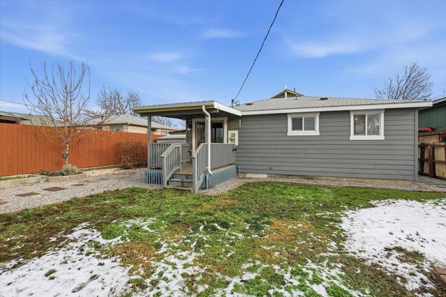 2615 N Hogan St St, Spokane, WA 99207