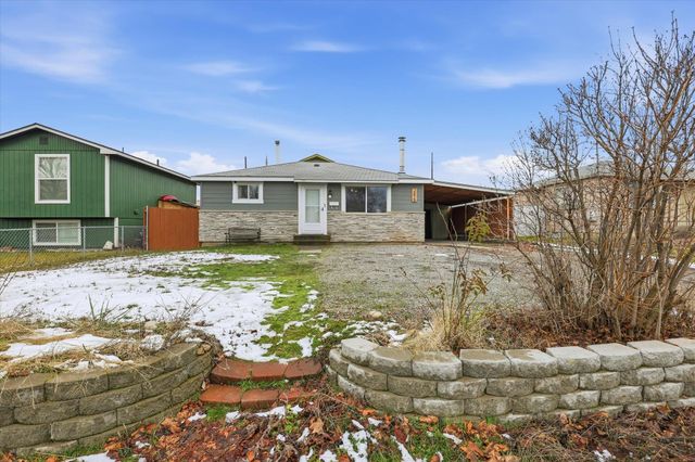 2615 N Hogan St St, Spokane, WA 99207