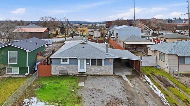 2615 N Hogan St St, Spokane, WA 99207