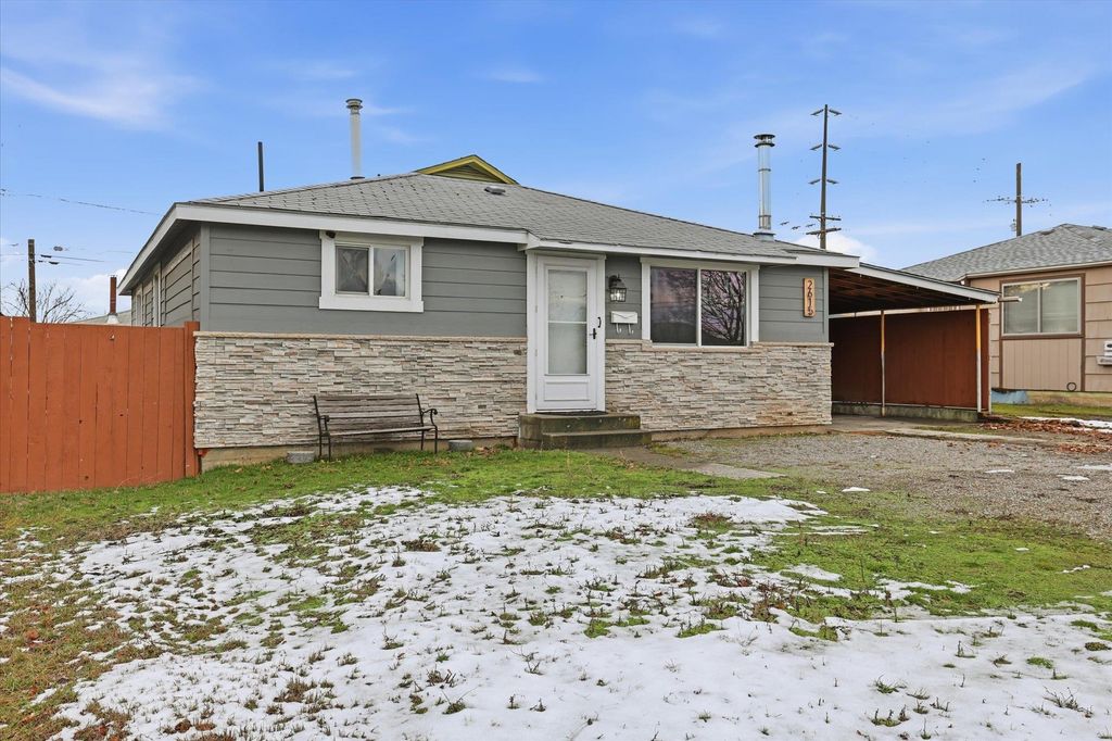 2615 N Hogan St St, Spokane, WA 99207