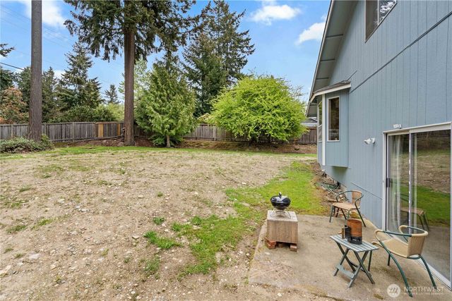 20415 120th St Ct E, Bonney Lake, WA 98391