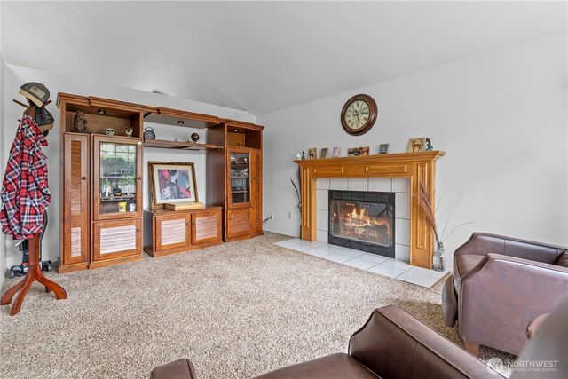20415 120th St Ct E, Bonney Lake, WA 98391