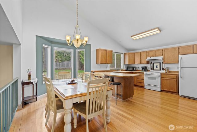 20415 120th St Ct E, Bonney Lake, WA 98391