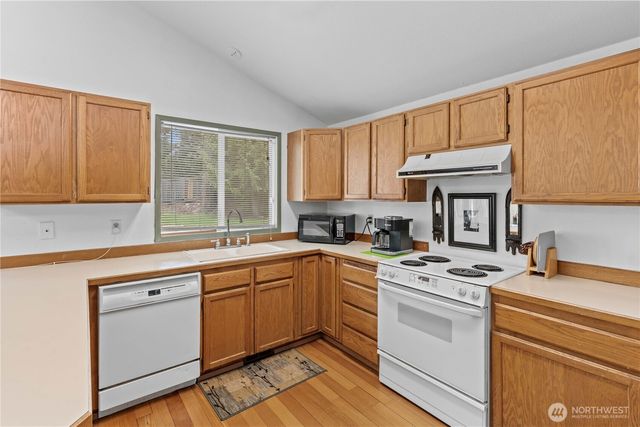 20415 120th St Ct E, Bonney Lake, WA 98391