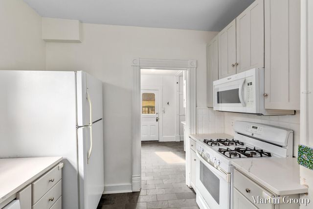 100 Luton Avenue, Grand Rapids, MI 49506