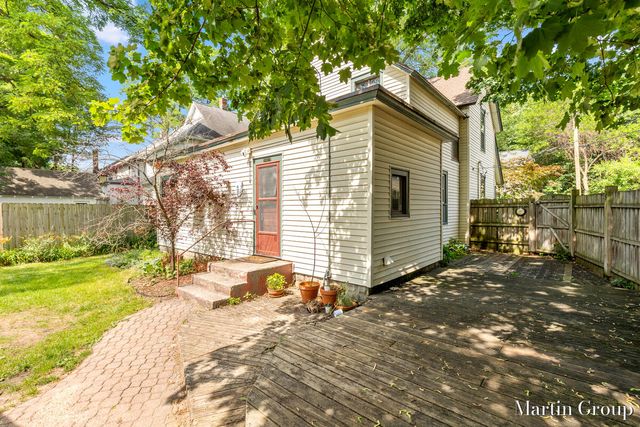 100 Luton Avenue, Grand Rapids, MI 49506