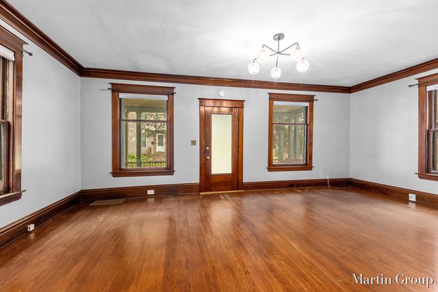 100 Luton Avenue, Grand Rapids, MI 49506