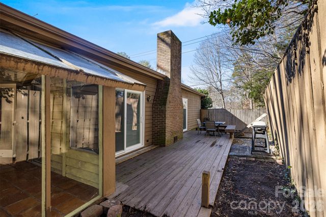 20 Quayside Court, Lake Wylie, SC 29710