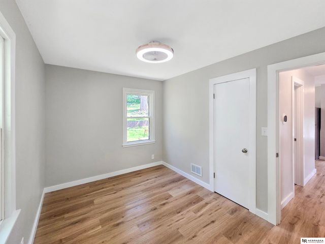 305 Kohl Road, Bellevue, NE 68005