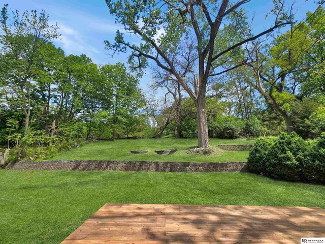 305 Kohl Road, Bellevue, NE 68005