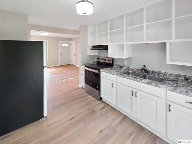 305 Kohl Road, Bellevue, NE 68005
