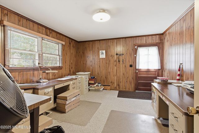 649 Spray Avenue, Beachwood, NJ 08722