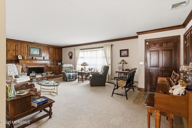 649 Spray Avenue, Beachwood, NJ 08722