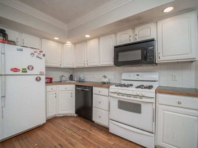 145 Murdock 1, Boston, MA 02135
