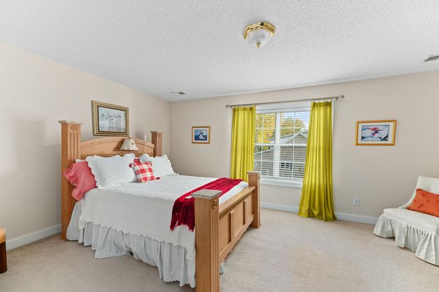 5472 Clearview Drive, North Charleston, SC 29420