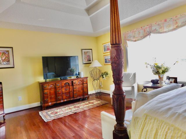 5472 Clearview Drive, North Charleston, SC 29420