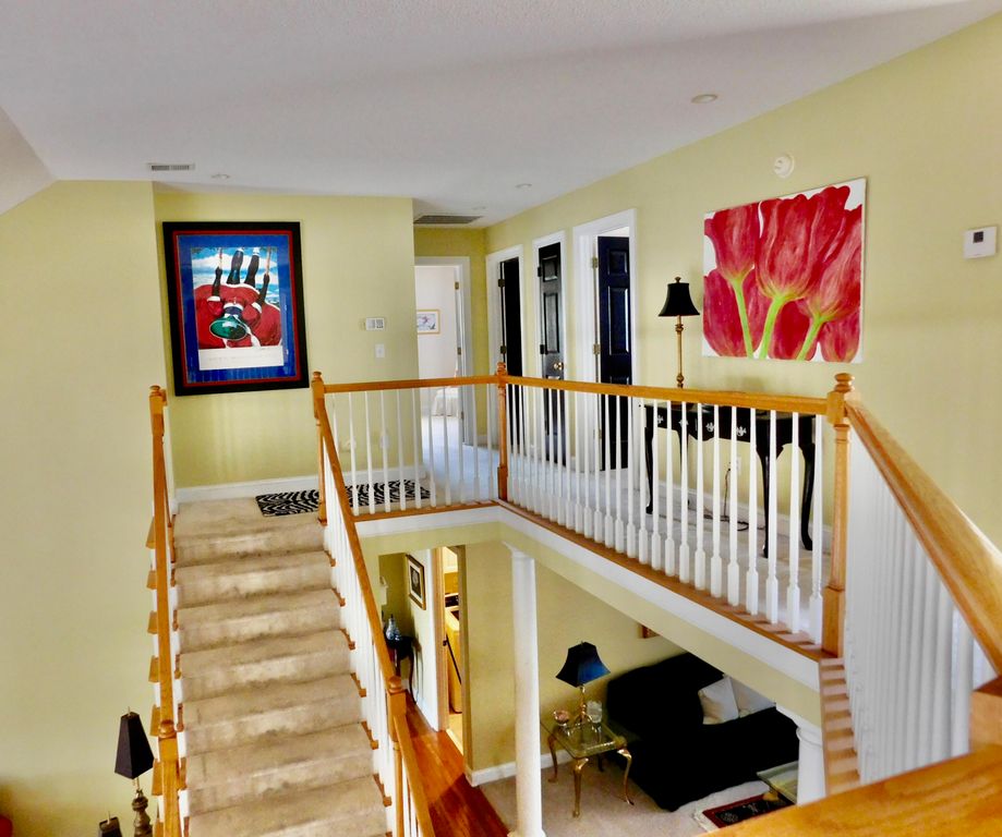 Image 17 of property listing at 5472 Clearview Drive, North Charleston, SC 29420