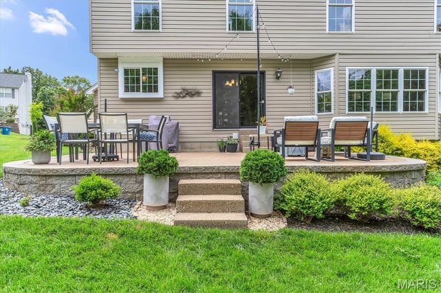 5522 Bellemeade Trail Court, St Louis, MO 63129