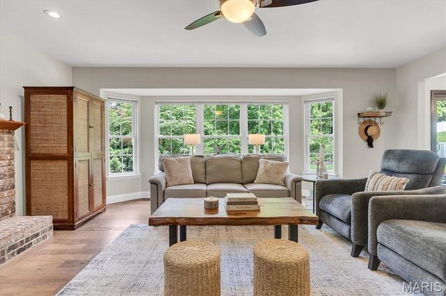 5522 Bellemeade Trail Court, St Louis, MO 63129