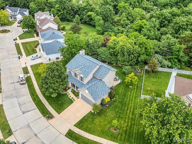 5522 Bellemeade Trail Court, St Louis, MO 63129