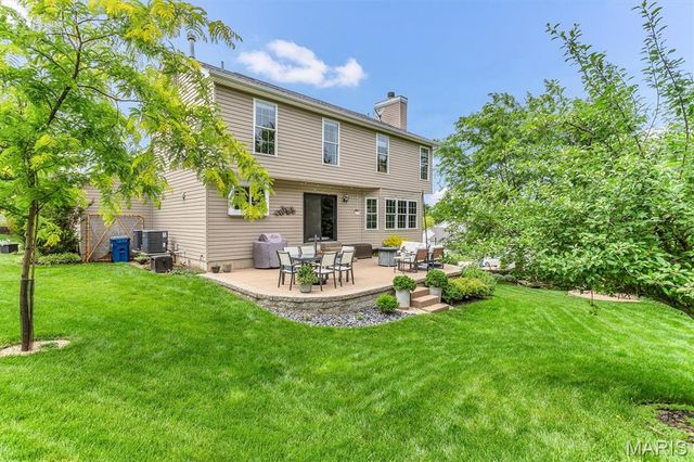 5522 Bellemeade Trail Court, St Louis, MO 63129
