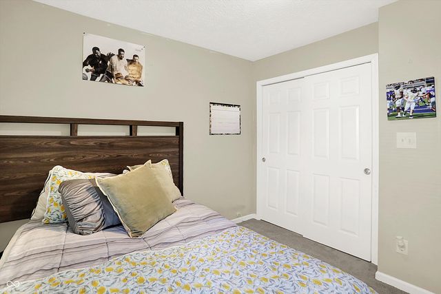 340 Seabreeze Circle, Avon, IN 46123