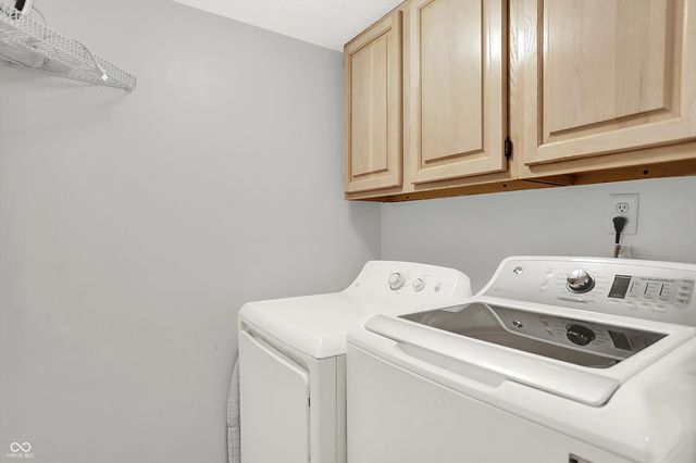 340 Seabreeze Circle, Avon, IN 46123