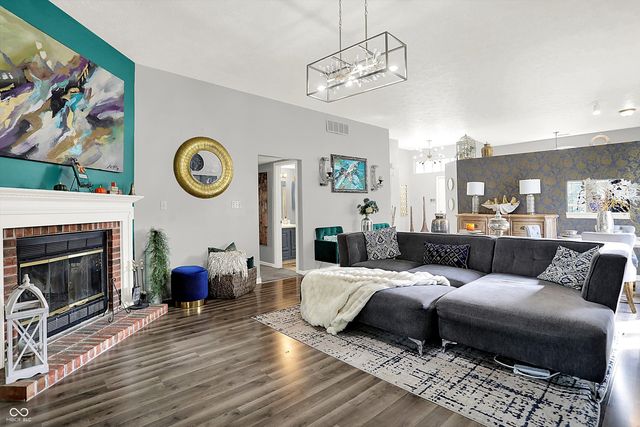 340 Seabreeze Circle, Avon, IN 46123