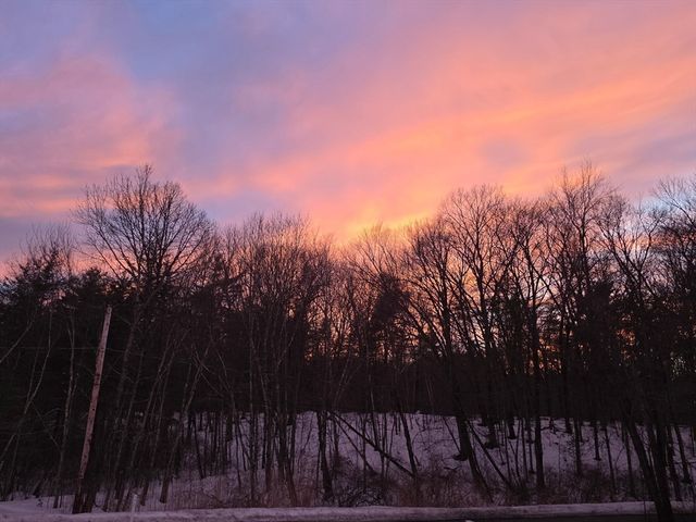 35 Lake Drive, Wilbraham, MA 01095