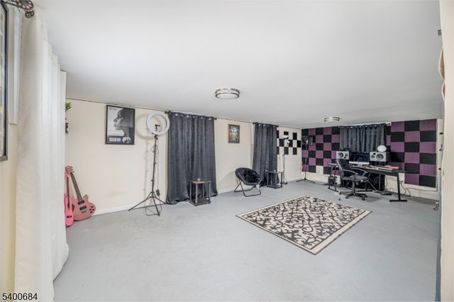 836 S 11Th St, Newark City, NJ 07108