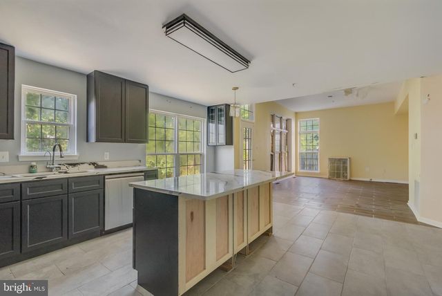 1004 PEMBRIDGE CT, Bowie, MD 20716