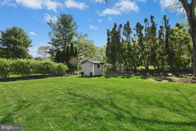 2444 W TREMONT ST, Allentown, PA 18104