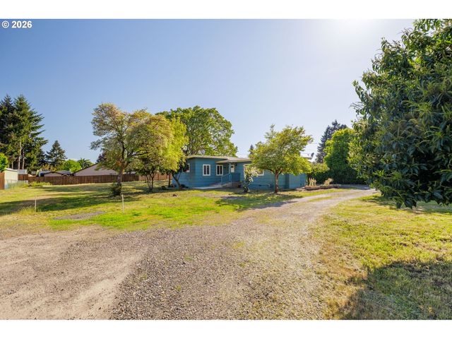 450 Hunsaker Ln, Eugene, OR 97404