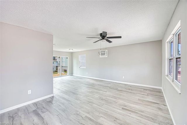226 Fairweather LN, Fort Myers Beach, FL 33931