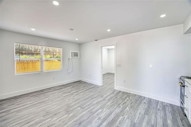 226 Fairweather LN, Fort Myers Beach, FL 33931