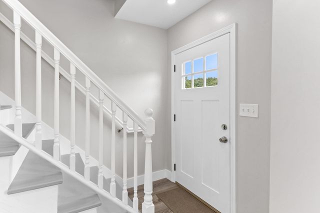 188 Page St, Avon, MA 02322