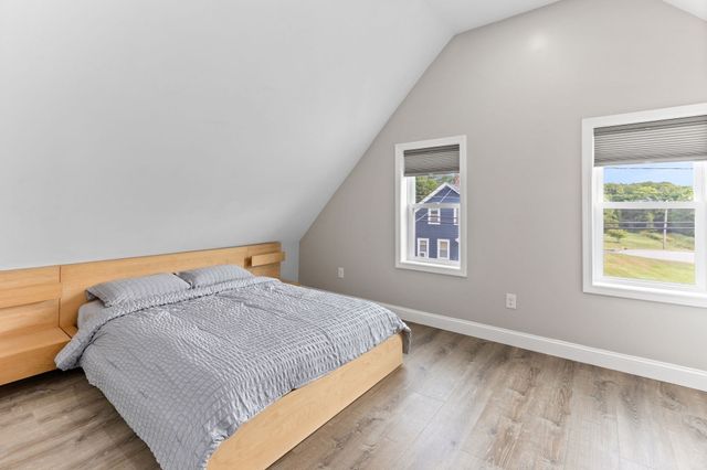 188 Page St, Avon, MA 02322