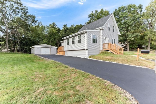 188 Page St, Avon, MA 02322