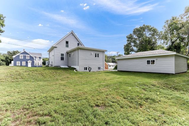 188 Page St, Avon, MA 02322