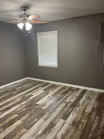 40001 Fm 2481, Hico, TX 76457