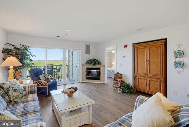 37438 PETTINARO DR, Ocean View, DE 19970