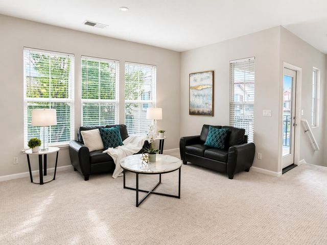 48 S Curioso St, Mountain House, CA 95391