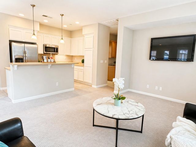 48 S Curioso St, Mountain House, CA 95391