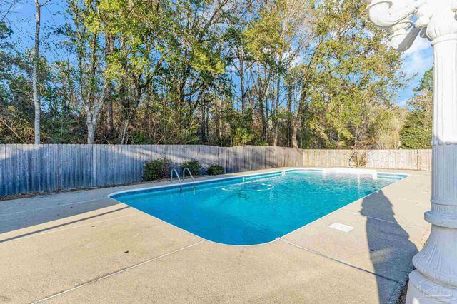 5371 Stafford Cir, Pace, FL 32571