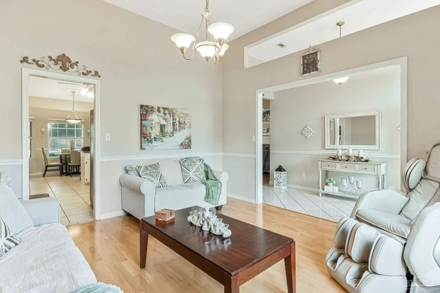 5371 Stafford Cir, Pace, FL 32571