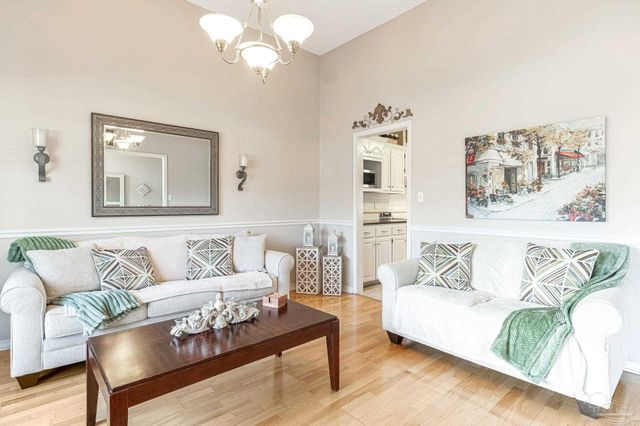 5371 Stafford Cir, Pace, FL 32571