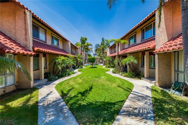 9741 Acacia Avenue 12, Garden Grove, CA 92841