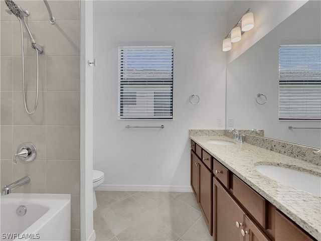 3198 Altimira DR, Fort Myers, FL 33905