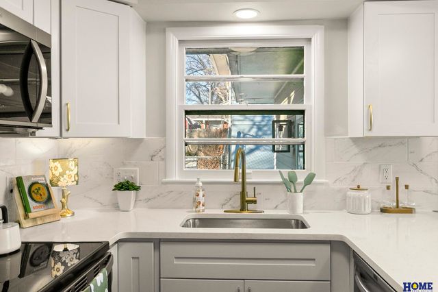 4341 S 45th Street, Lincoln, NE 68516