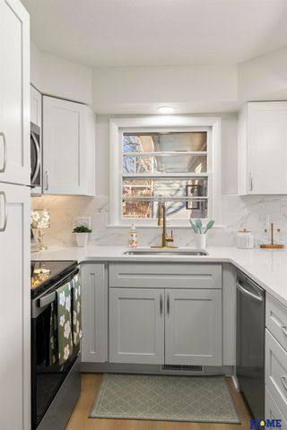 4341 S 45th Street, Lincoln, NE 68516